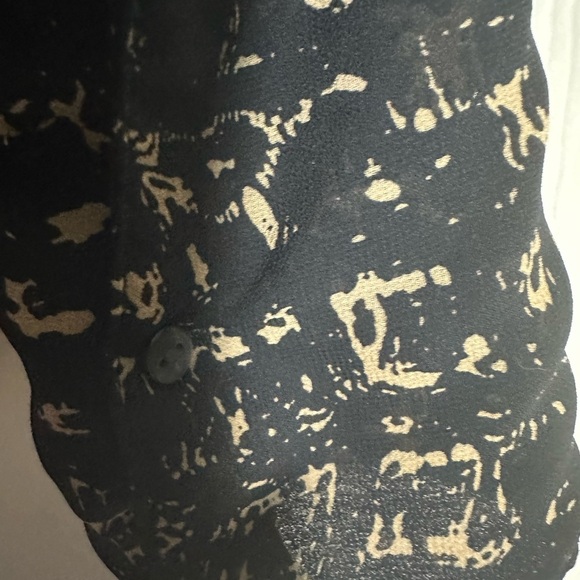 Black and Cream Converse Women's Top - Picture 7 of 10